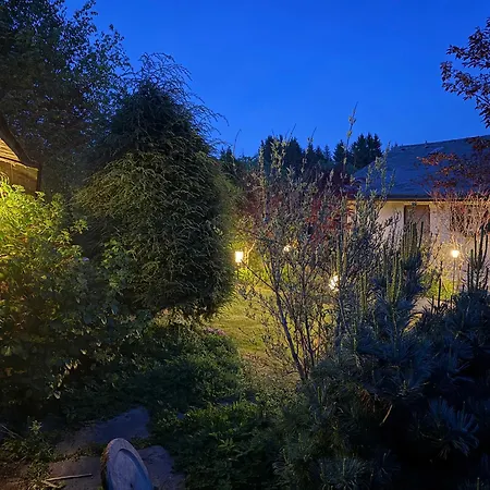 Prázdninový dům Haus Am Rotkreuzweg Mit Pool